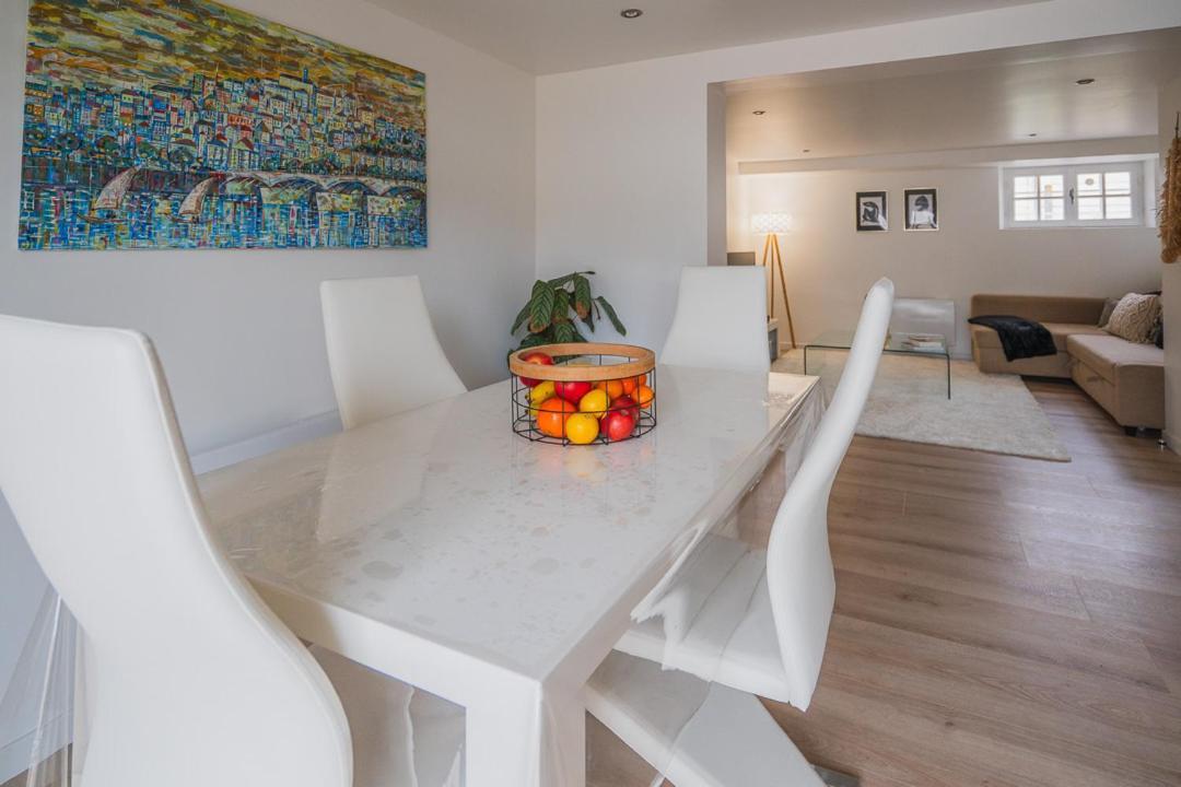 Maison Zola Fleury-les-Aubrais Exteriér fotografie
